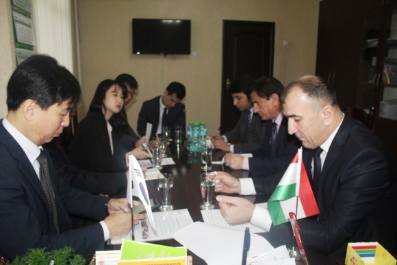 delegaciya-tadzhikistana-primet-uchastie-v-prazdnovanii-mezhdunarodnogo-navruza-2020-v-respublike-koreya_1